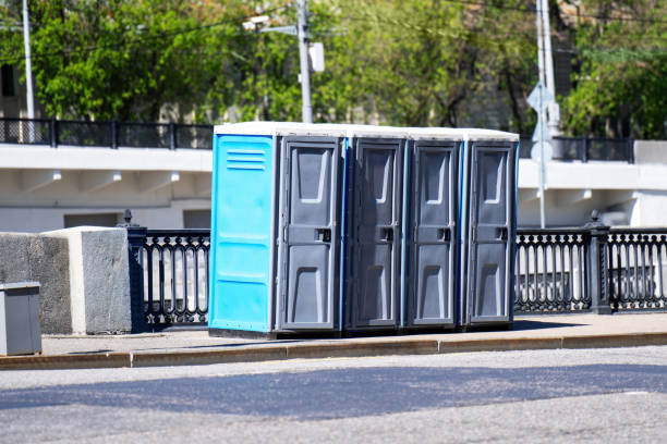 Best Portable restroom trailer rental  in Henderson, NC